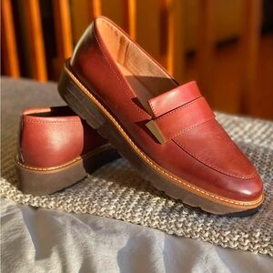 Naturalizer Brown Leather Loafers Women’s Size 8.5